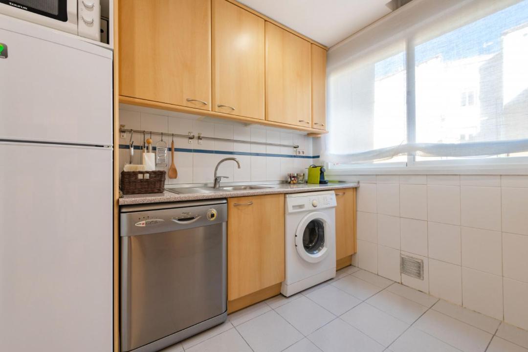 2 Bedrooms 2 Bathrooms Furnished - Malsana - With Pool - Mintystay Madrid